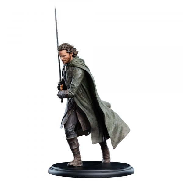 Weta Polystone – Aragorn (Premium Mini Statue) - Image 4