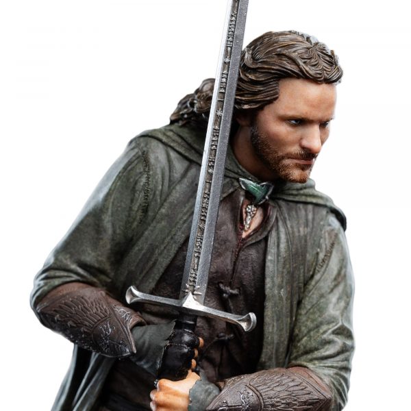 Weta Polystone – Aragorn (Premium Mini Statue) - Image 3